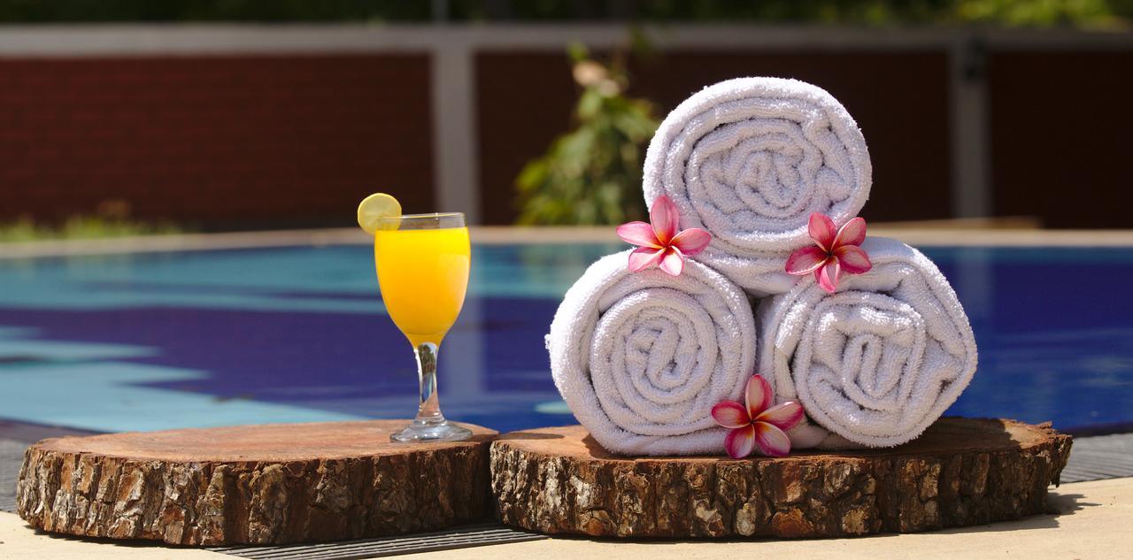 Naturehawks Safari Villa Tissamaharama Dış mekan fotoğraf